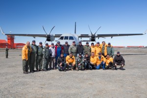 Avión C295W en la Base de la Antártida. Foto: Semar
