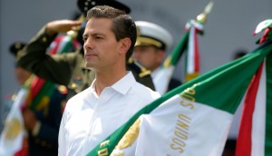 EPN celebra el Día de la Bandera. Foto: Presidencia