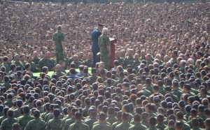 General Cienfuegos ante la tropa. Foto: Sedena