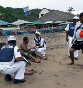 Semar implementó operativo en las principales playas del país. Foto: Semar