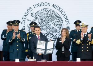 Cancelación del timbre conmemorativo. Foto: Presidencia